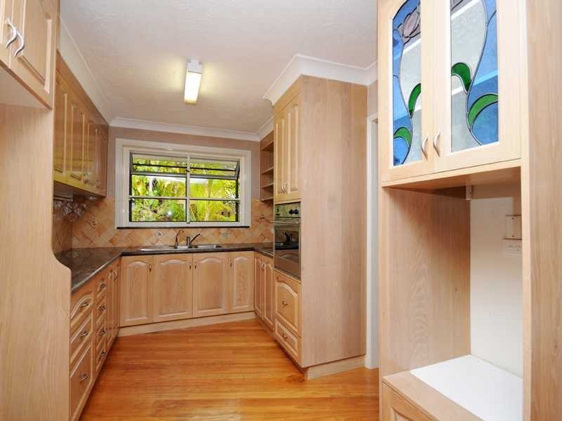 26 Kallay Street, Miami QLD 4220