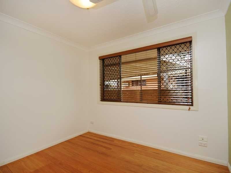 26 Kallay Street, Miami QLD 4220