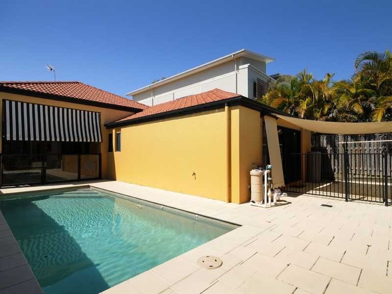 19 Bayswater Drive, Varsity Lakes QLD 4227