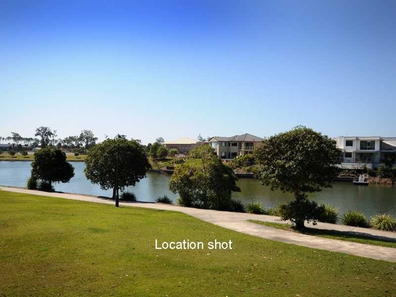 19 Bayswater Drive, Varsity Lakes QLD 4227