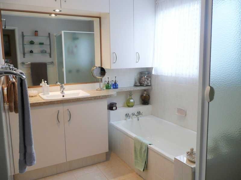 2/12 Hentdale Court, Labrador QLD 4215