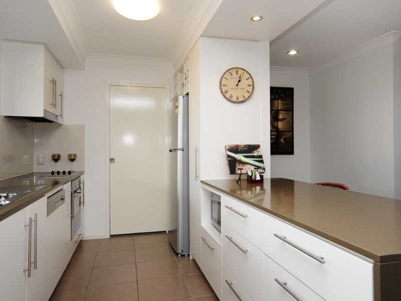 38/6 Santa Maria Court, Burleigh Waters QLD 4220