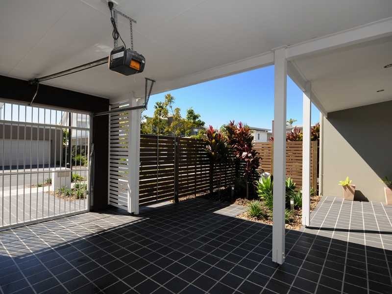 38/6 Santa Maria Court, Burleigh Waters QLD 4220