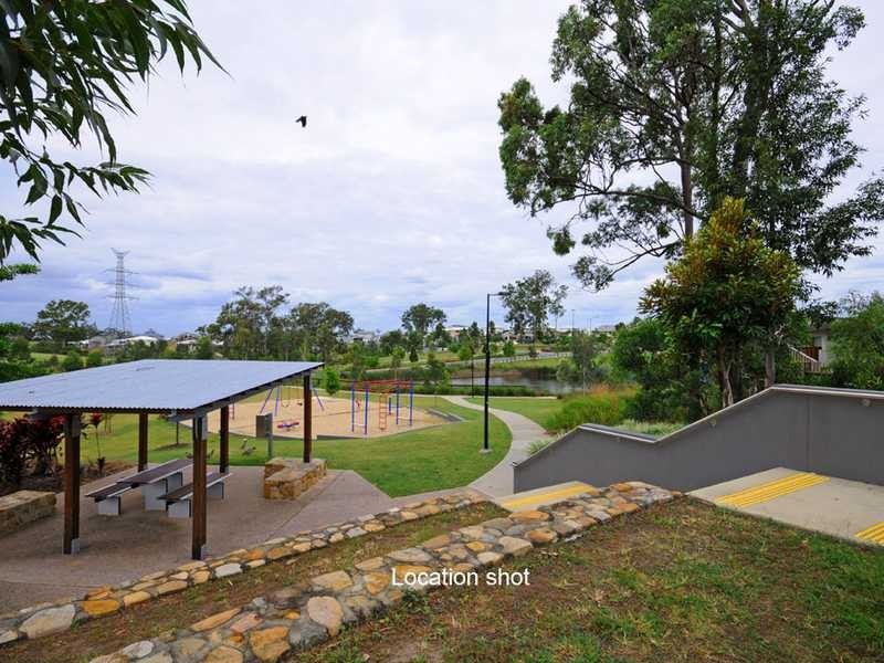 11 Frog Rock Crescent, Reedy Creek QLD 4227