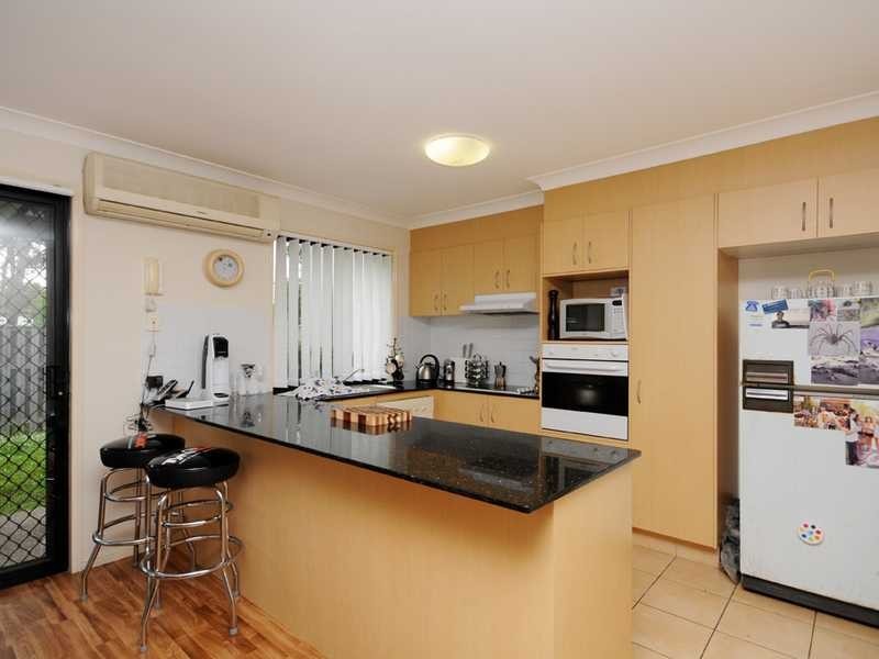 17a/64 Gilston Road, Nerang QLD 4211