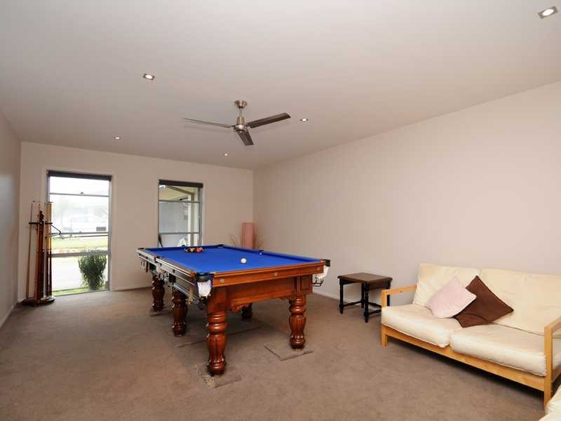 23 Yarwood Crescent, Ormeau Hills QLD 4208