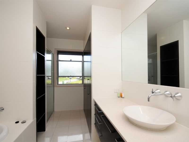23 Yarwood Crescent, Ormeau Hills QLD 4208
