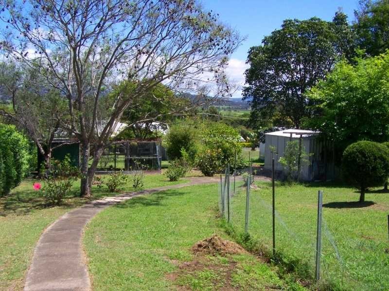 11 Moffatt Street, Kalbar QLD 4309