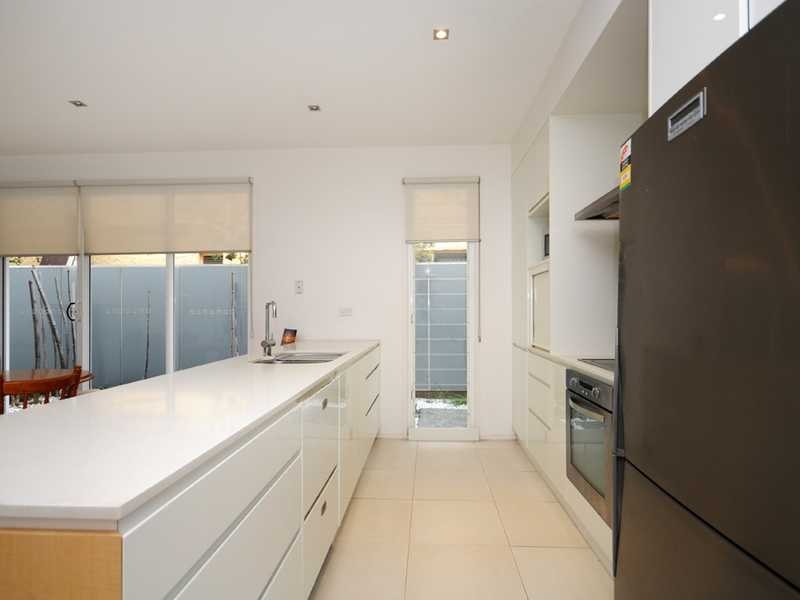 2/1874 Gold Coast Hwy, Burleigh Heads QLD 4220