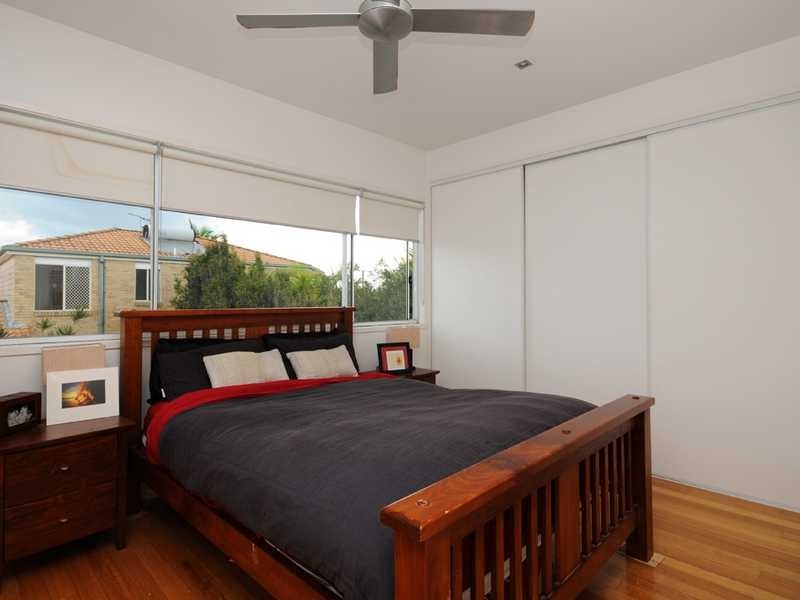 2/1874 Gold Coast Hwy, Burleigh Heads QLD 4220