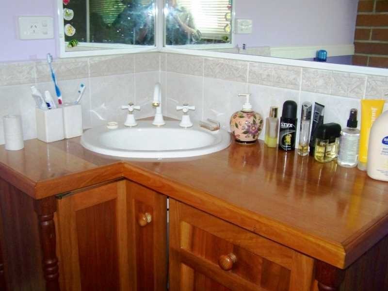 411 Dennis Road, Cedar Vale QLD 4285