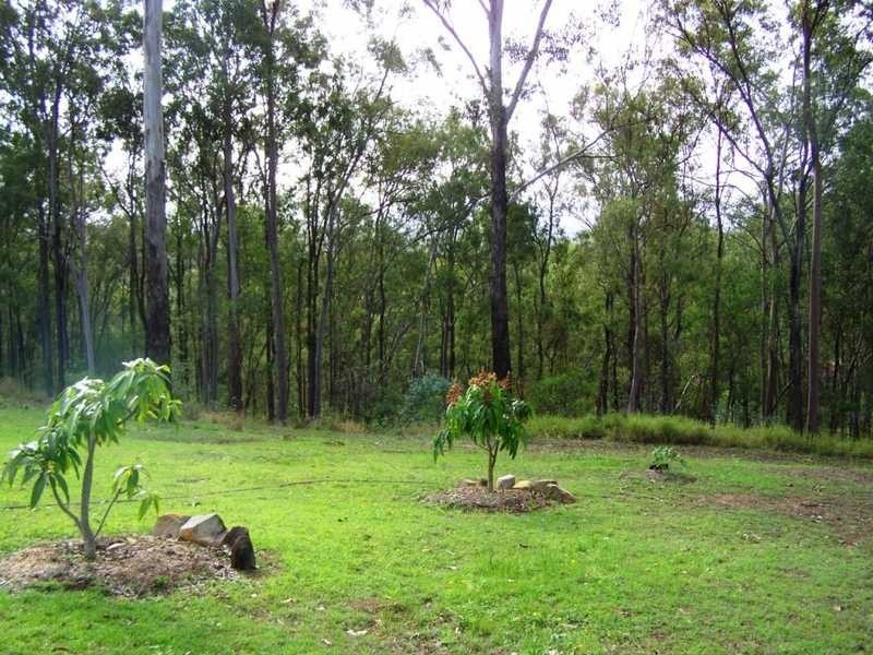 411 Dennis Road, Cedar Vale QLD 4285