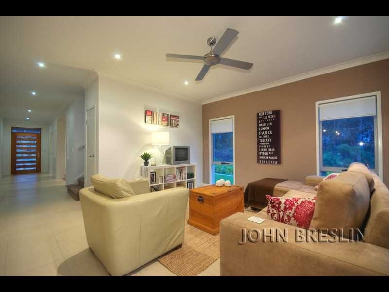 13 Camarillo Circuit, Reedy Creek QLD 4227