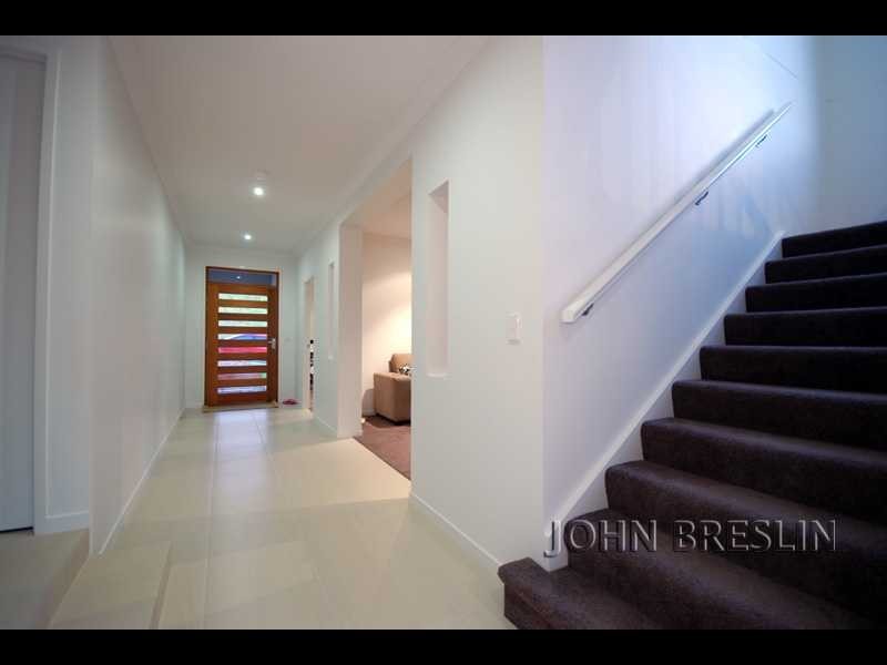 13 Camarillo Circuit, Reedy Creek QLD 4227