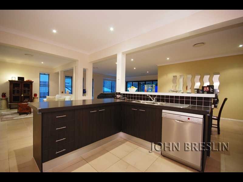 10 Observatory Drive, Reedy Creek QLD 4227