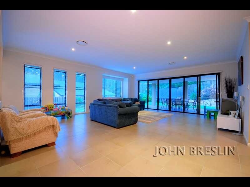 10 Observatory Drive, Reedy Creek QLD 4227
