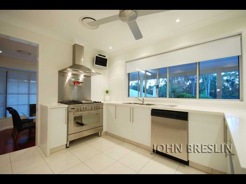 25 Karragatta Court, Tallebudgera QLD 4228