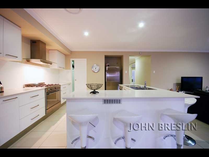 27 Camarillo Circuit, Reedy Creek QLD 4227