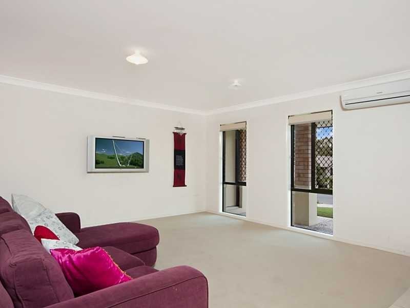 22 Creekside Crescent, Jimboomba QLD 4280