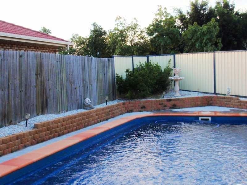 2 Golden Penda Drive, Jimboomba QLD 4280