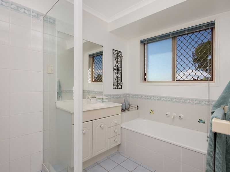 73 Evergreen Drive, South Maclean QLD 4280