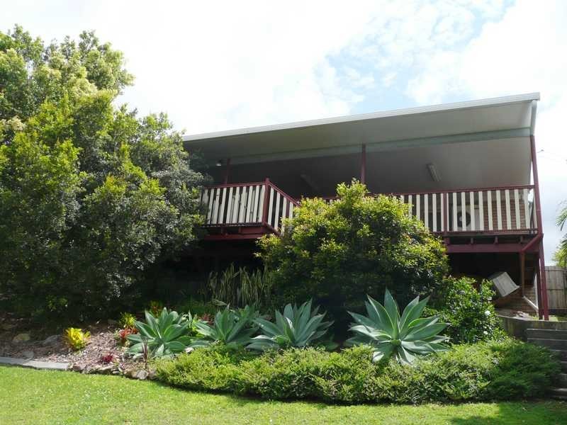 91 Overland Drive, Edens Landing QLD 4207