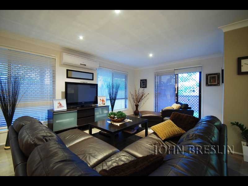 5 Courser Court, Burleigh Waters QLD 4220