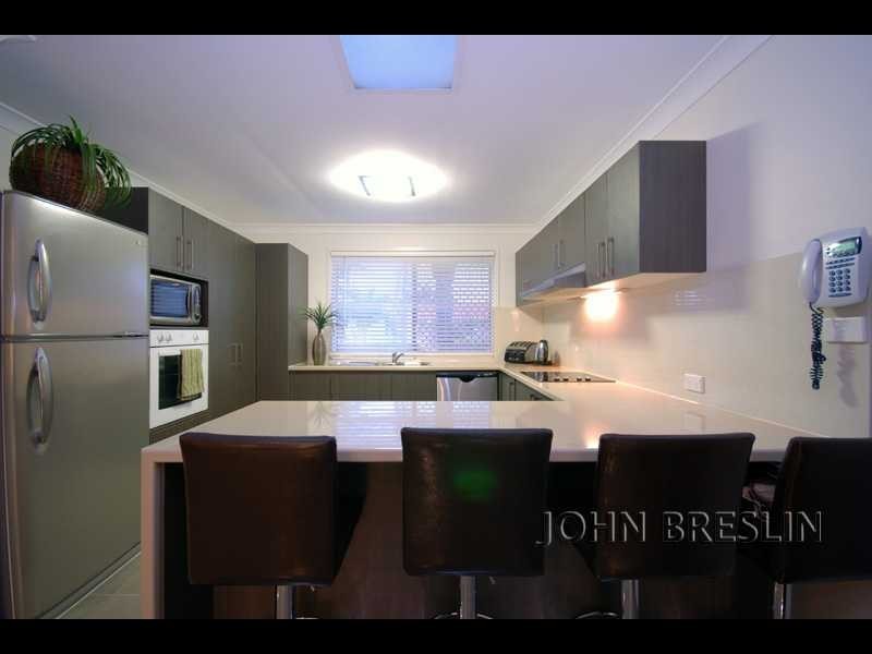 5 Courser Court, Burleigh Waters QLD 4220