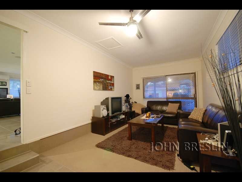 5 Courser Court, Burleigh Waters QLD 4220