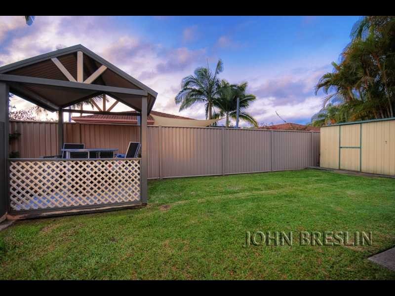 5 Courser Court, Burleigh Waters QLD 4220