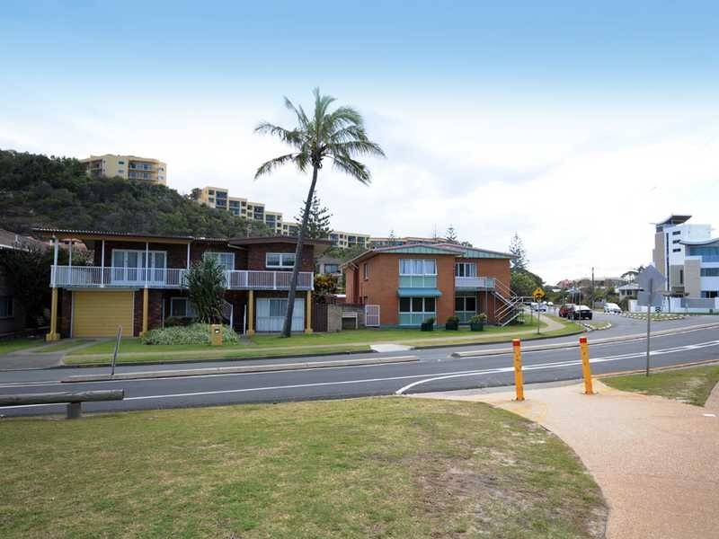 1/144 Marine Parade, Miami QLD 4220