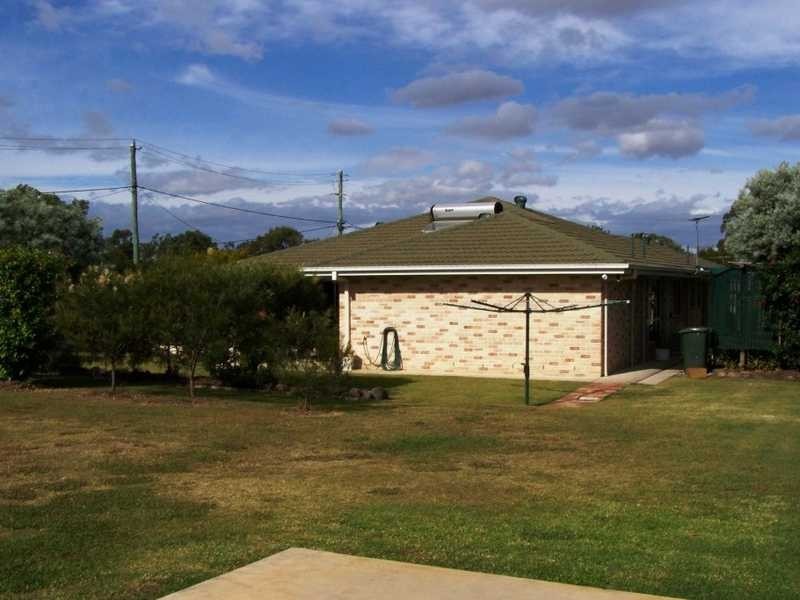 1 Aspen Way, Beaudesert QLD 4285