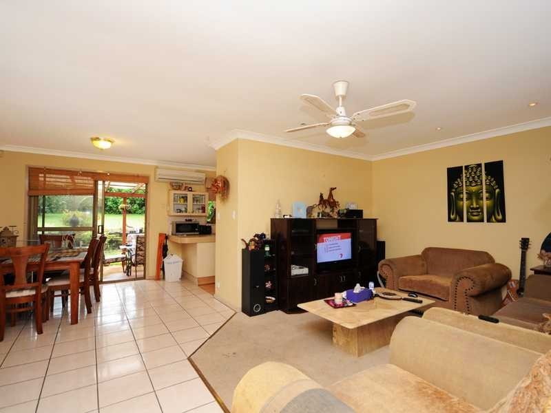 14 Bushtree Court, Burleigh Waters QLD 4220