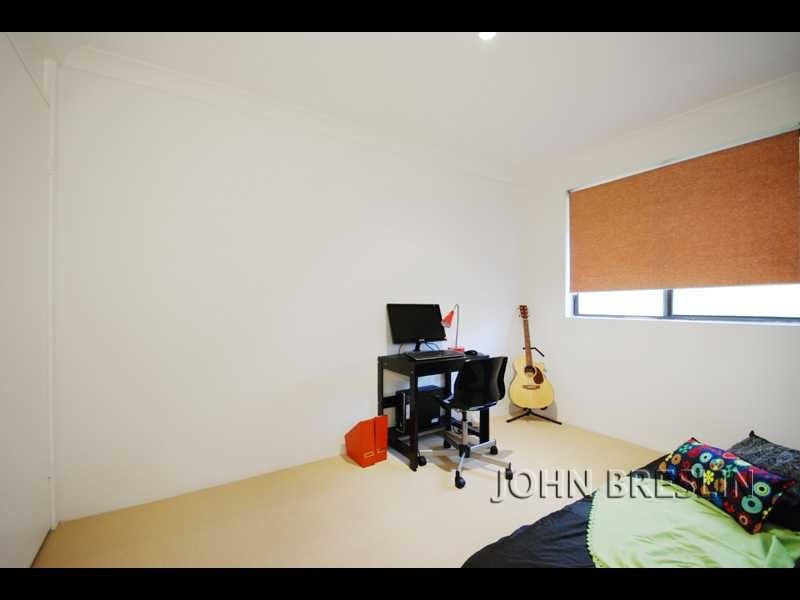 10/1923 Gold Coast Hwy, Burleigh Heads QLD 4220