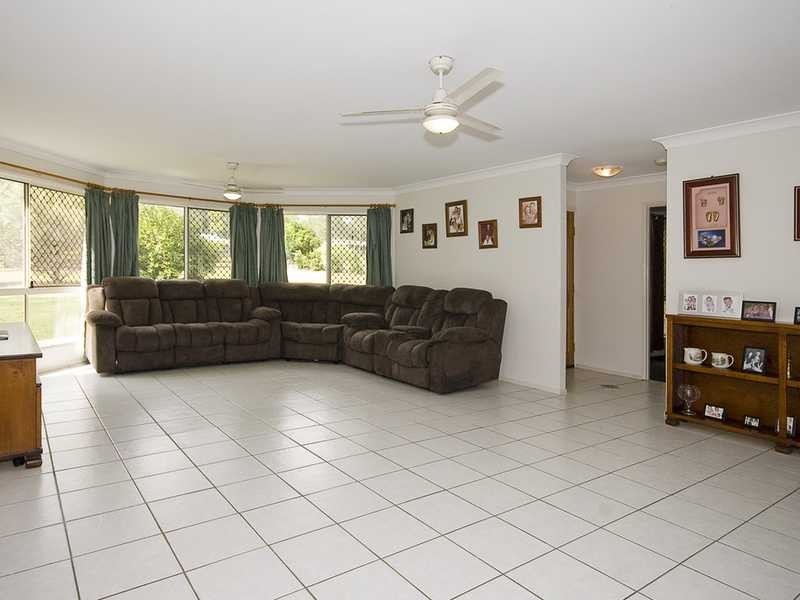 44 Drover Crescent, Jimboomba QLD 4280