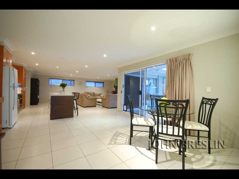 18 Kershan Street, Mudgeeraba QLD 4213