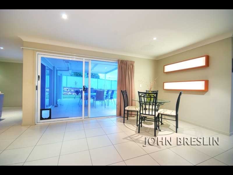 18 Kershan Street, Mudgeeraba QLD 4213