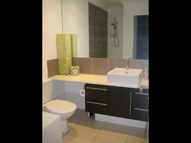 107 Tours Way, Burleigh Waters QLD 4220