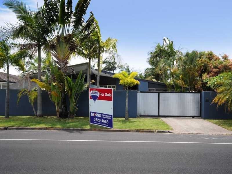 133 Acanthus Ave, Burleigh Waters QLD 4220