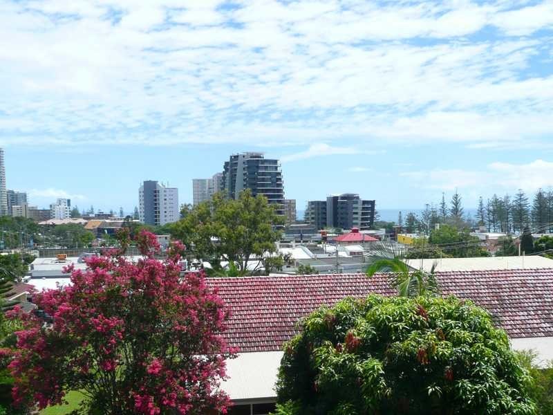 23 Ewart Street, Burleigh Heads QLD 4220