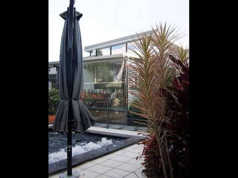 26 Acanthus Ave, Burleigh Waters QLD 4220