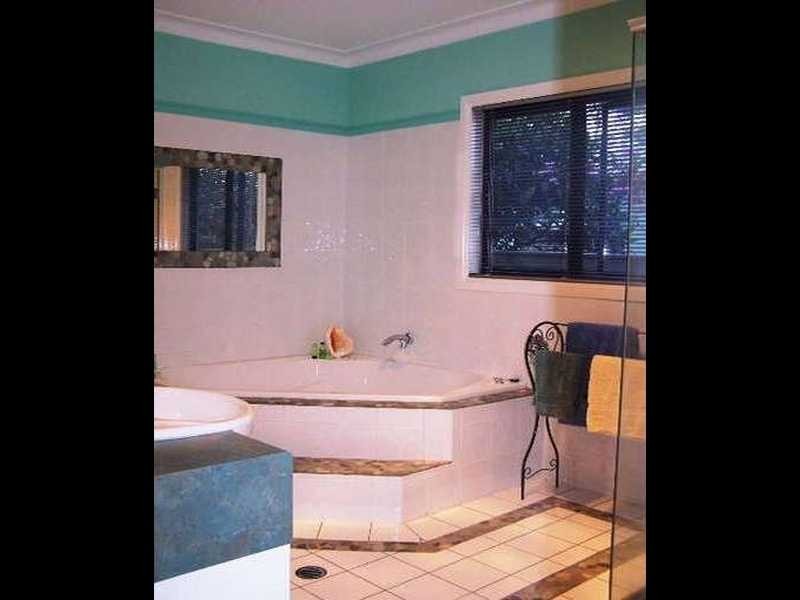 26 Acanthus Ave, Burleigh Waters QLD 4220