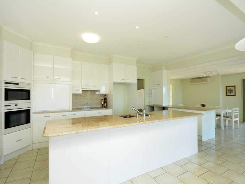 36 Doubleview Drive, Elanora QLD 4221
