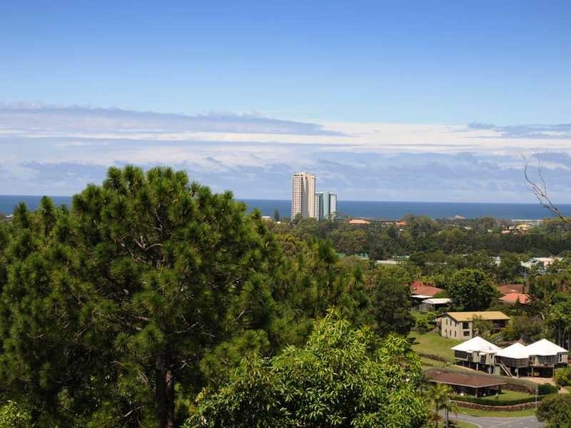 36 Doubleview Drive, Elanora QLD 4221