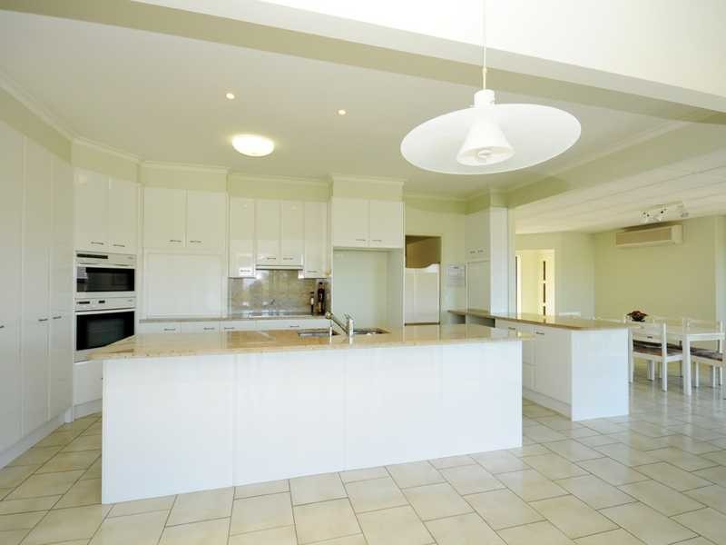 36 Doubleview Drive, Elanora QLD 4221
