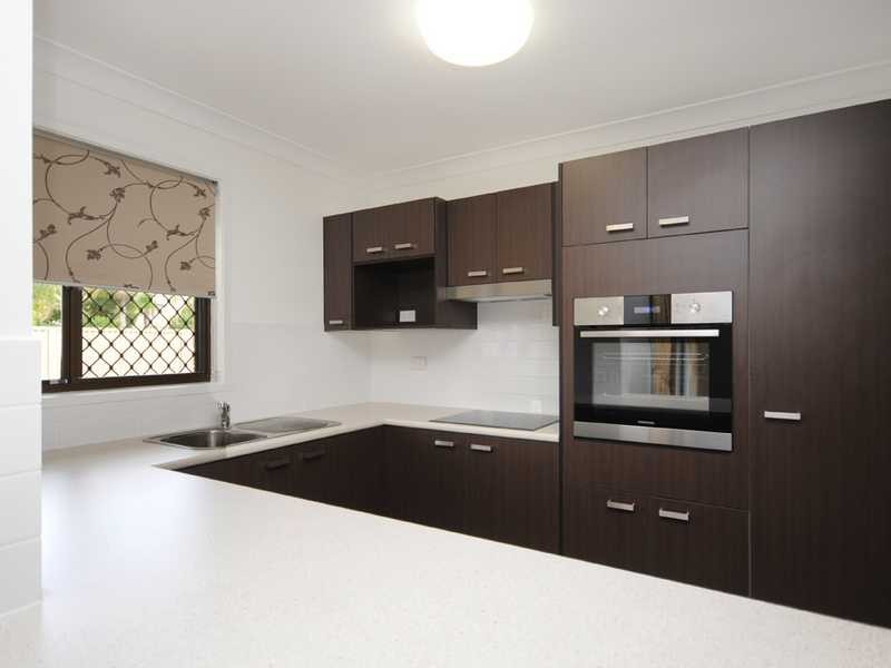 40/37 St Kevins Ave, Benowa QLD 4217