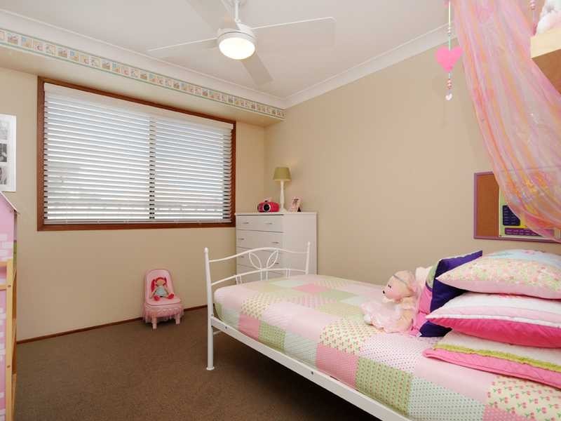 6 Seriema Street, Burleigh Waters QLD 4220