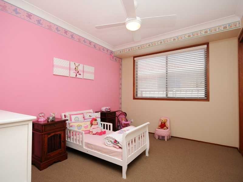 6 Seriema Street, Burleigh Waters QLD 4220