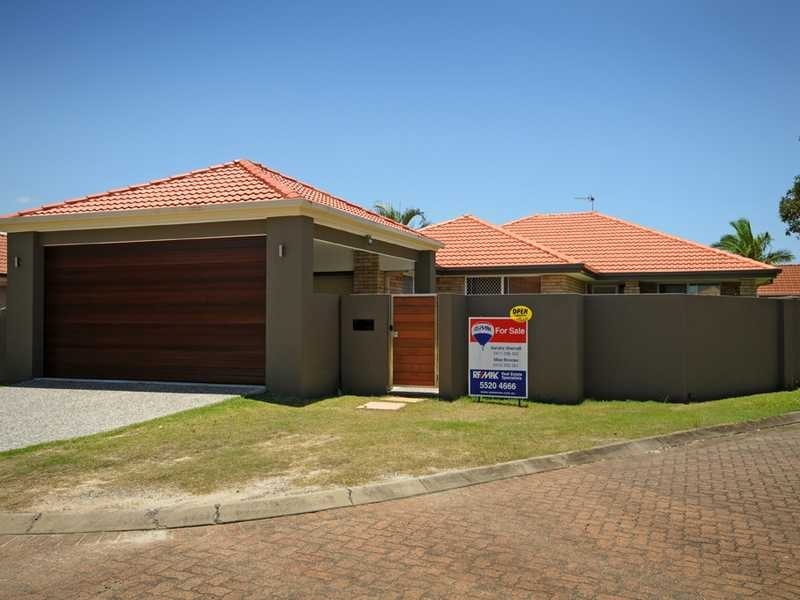 11 Thornbill Place, Burleigh Waters QLD 4220
