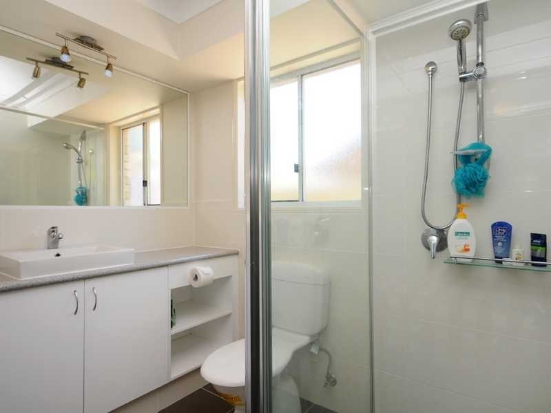 11 Thornbill Place, Burleigh Waters QLD 4220